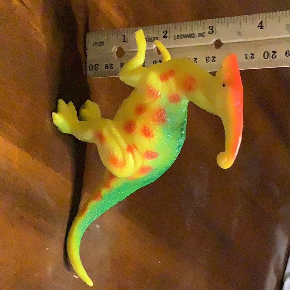 ๐๐๐ Toy dinosaur ๐๐๐ - Picture 3 of 3